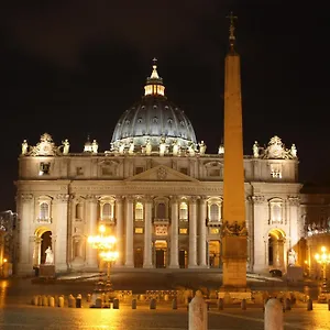 A Casa Di Leonardo Ii , Roma Italia